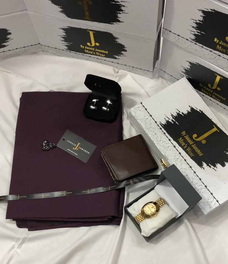 RAMZAN SALEJ. WASH N WEAR +PREMIUM WATCH+Leather Wallet